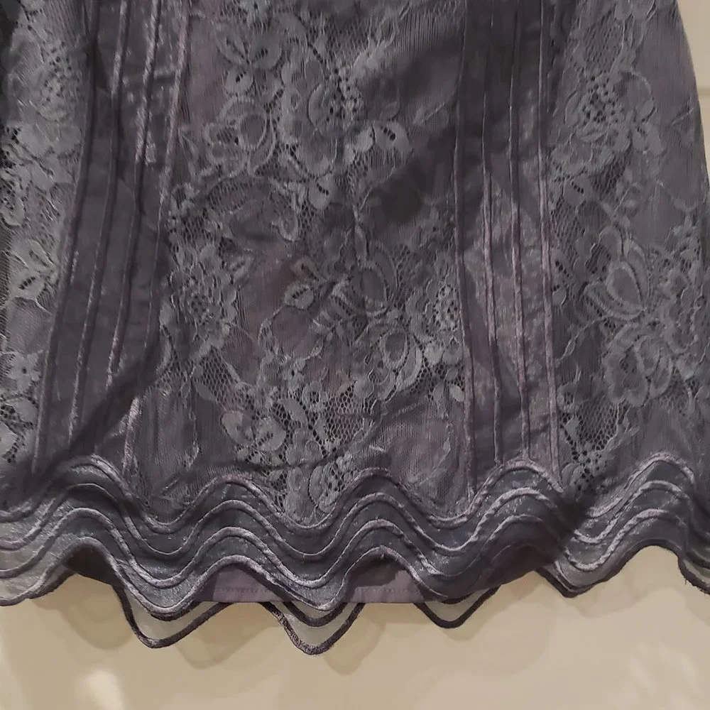 NWT: Lovers and friends X Revolve Raissa Lace Mini Skirt Size Small - Picture 4 of 7